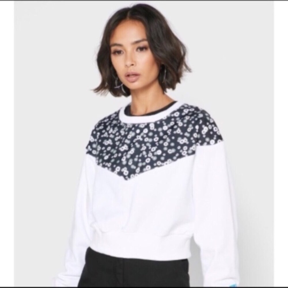 NWT Nike Floral-Print Cropped Fleece Top Size S